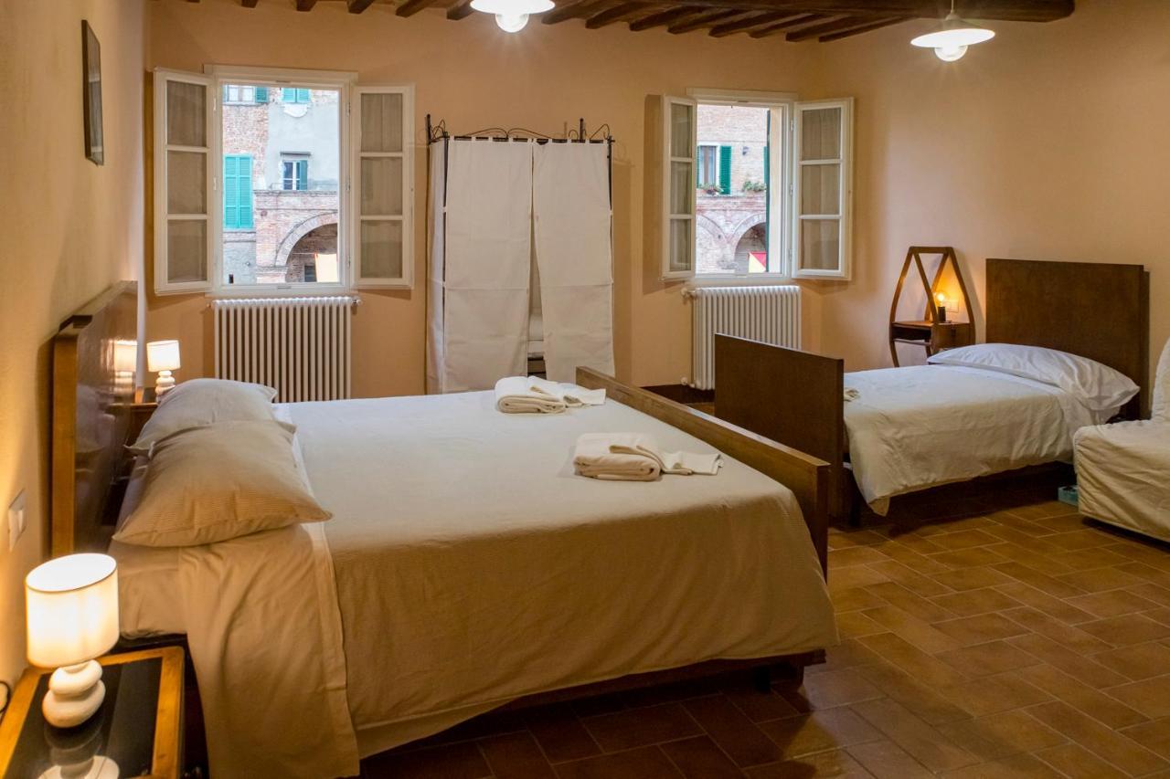 푀아노델라키아나 In Collegiata B&B 외부 사진
